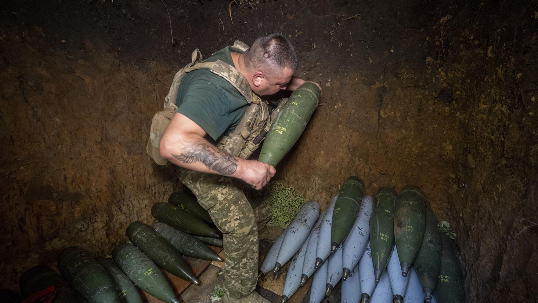 Trump warns of 'severe consequences' if Putin does not agree to stop war after summit